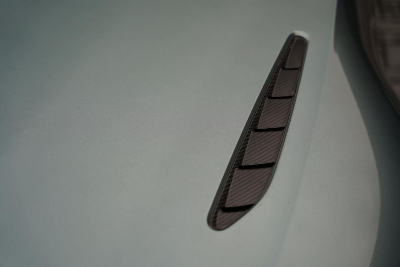 2020 Aston Martin Vantage