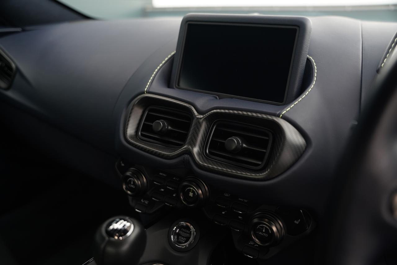 2020 Aston Martin Vantage