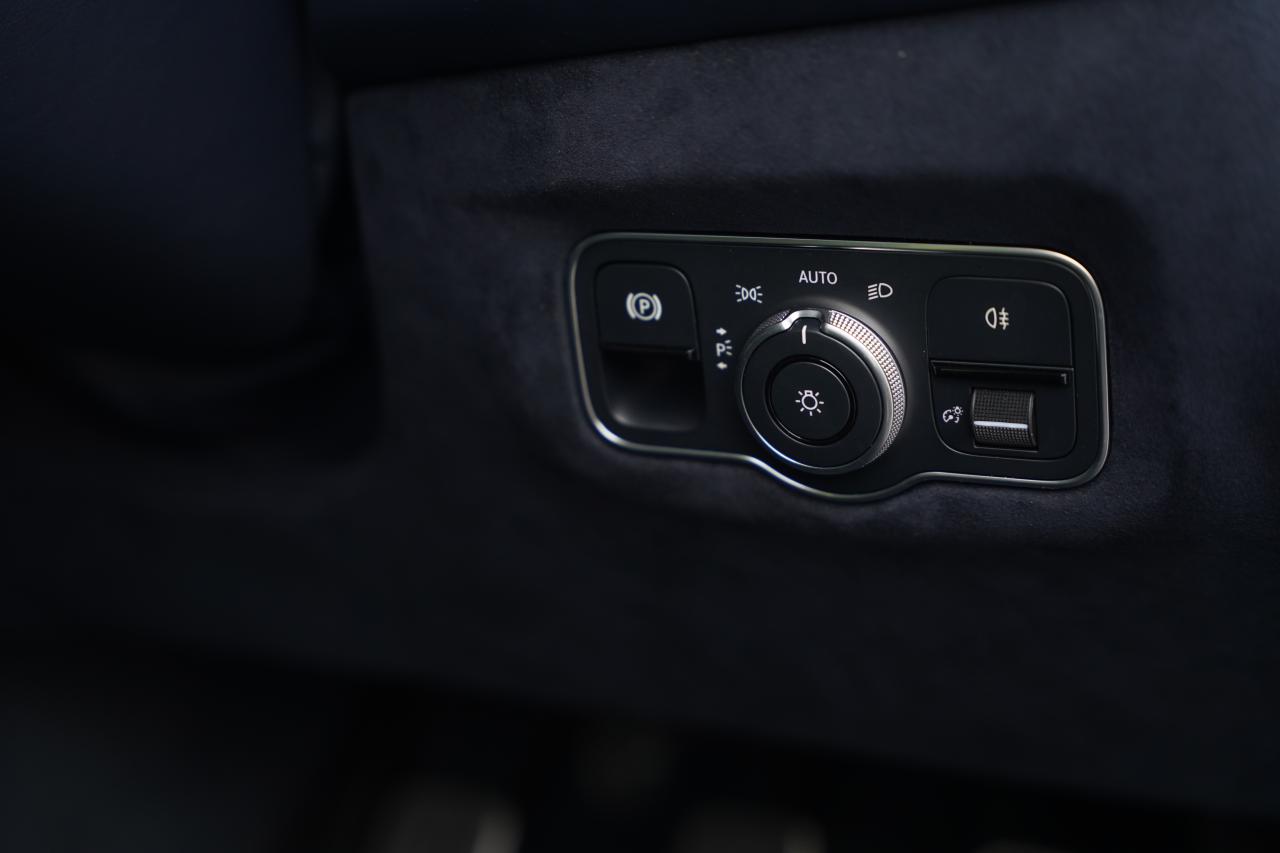 2020 Aston Martin Vantage