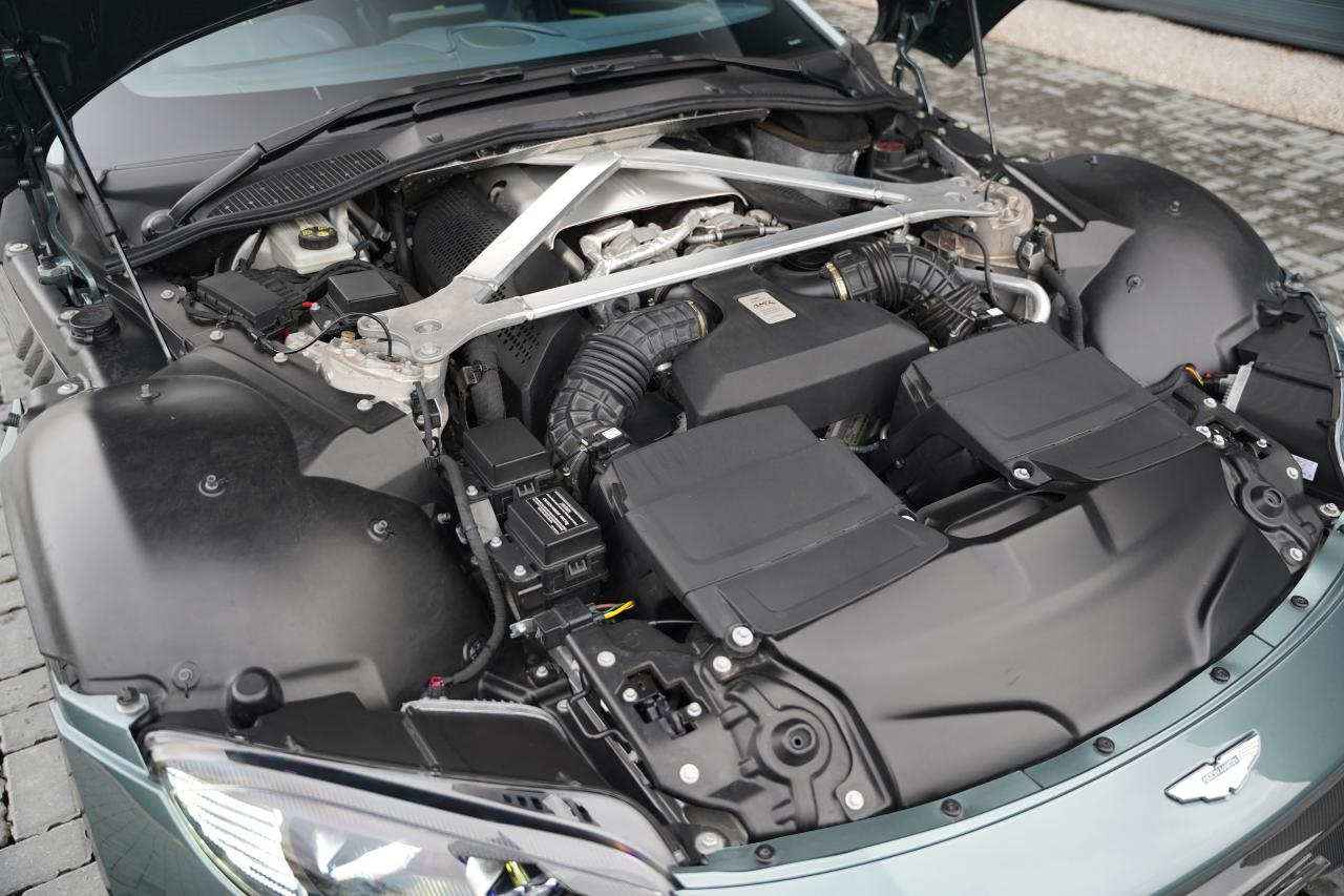 2020 Aston Martin Vantage