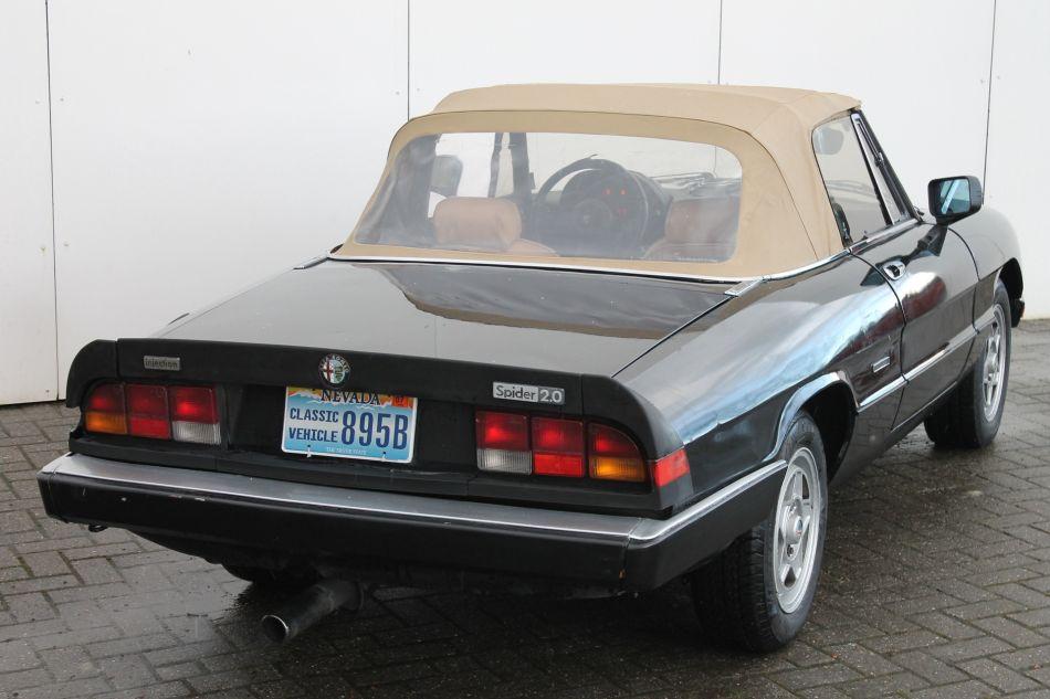 1987 Alfa Romeo Spider