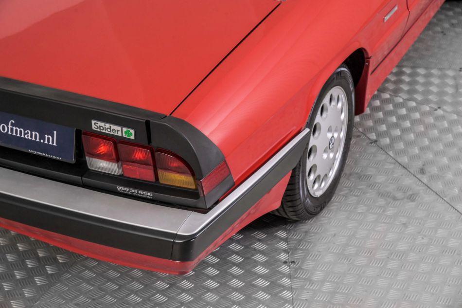 1988 Alfa Romeo Spider