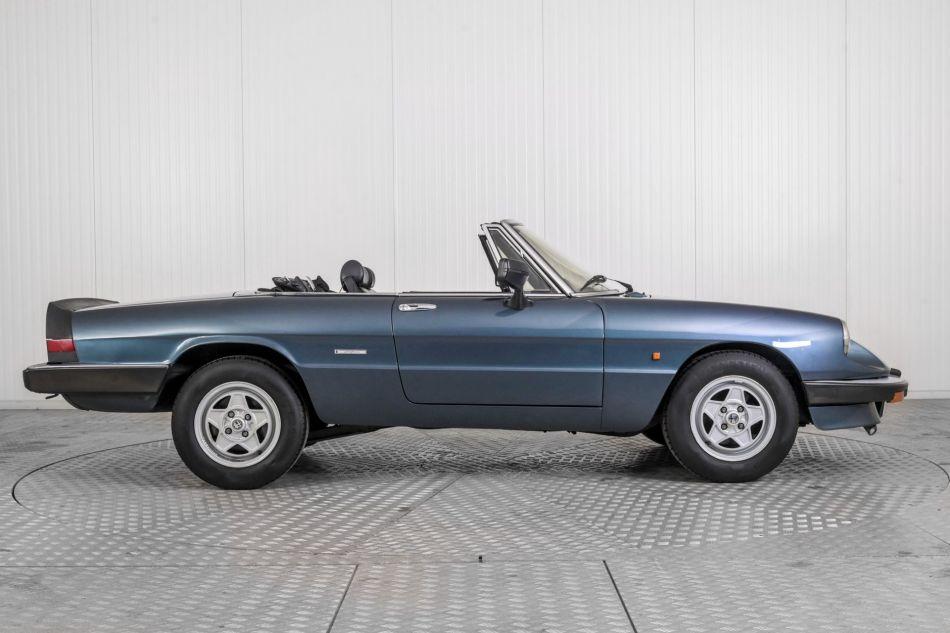 1989 Alfa Romeo Spider