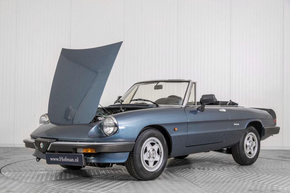 1989 Alfa Romeo Spider