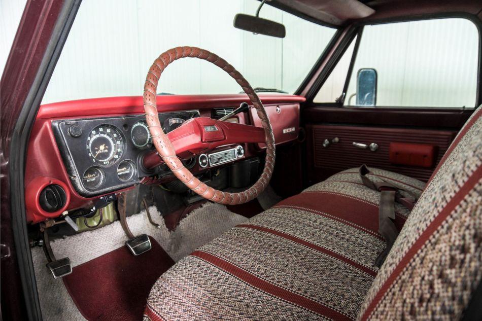 1970 GMC Chevrolet Pickup V8