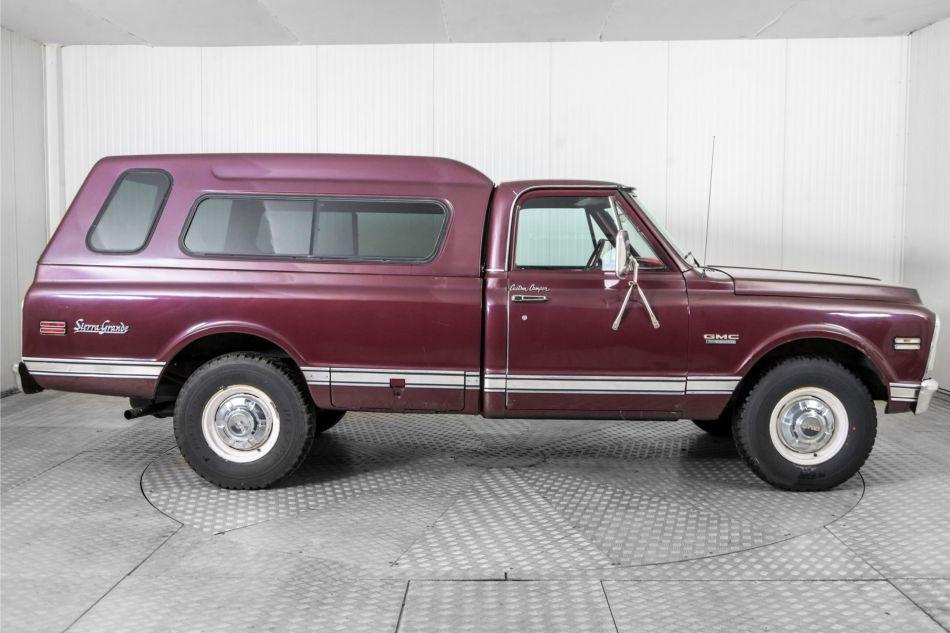 1970 GMC Chevrolet Pickup V8