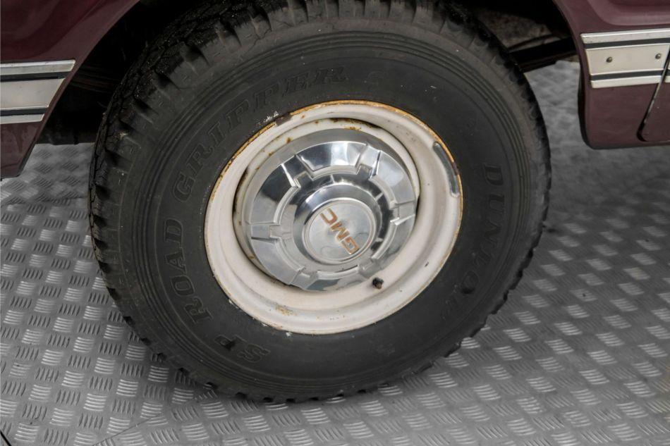 1970 GMC Chevrolet Pickup V8