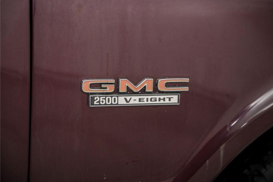 1970 GMC Chevrolet Pickup V8