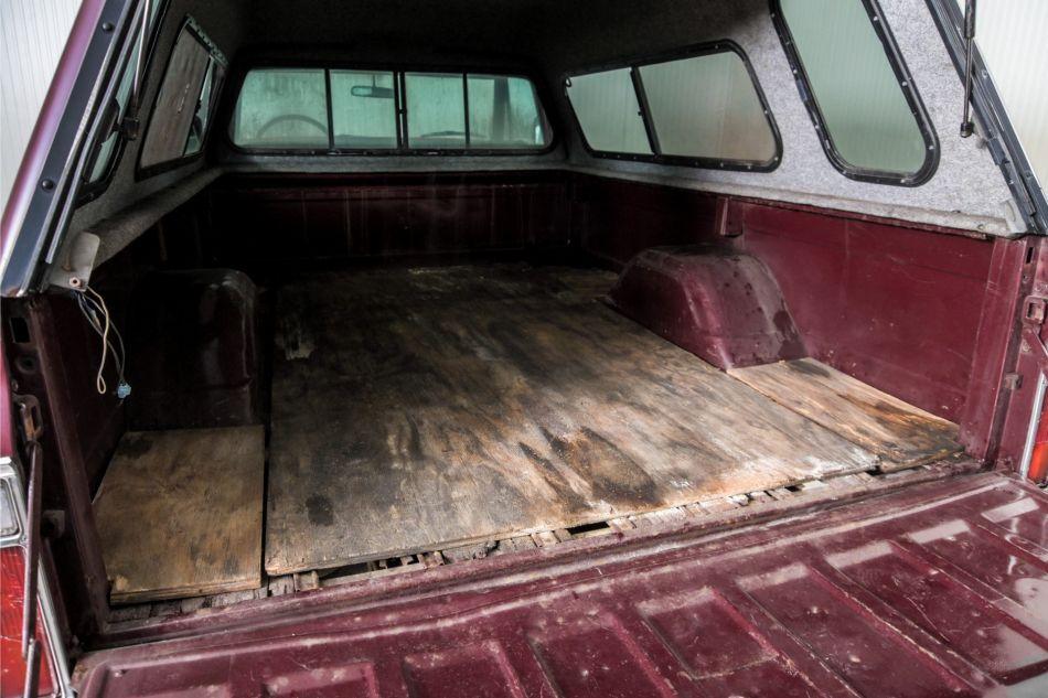 1970 GMC Chevrolet Pickup V8