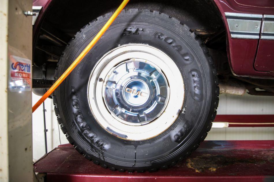 1970 GMC Chevrolet Pickup V8