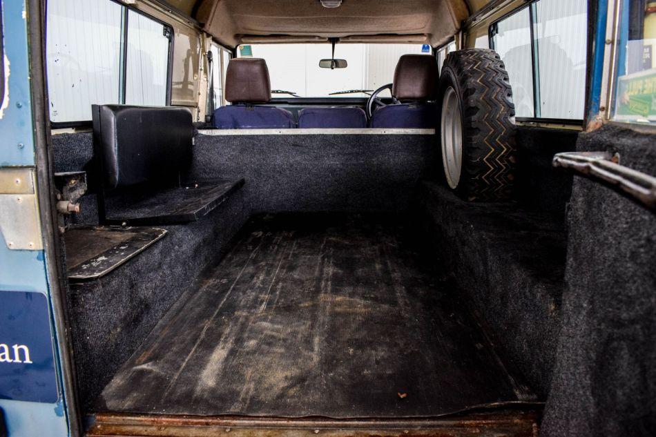 1984 Land Rover Defender