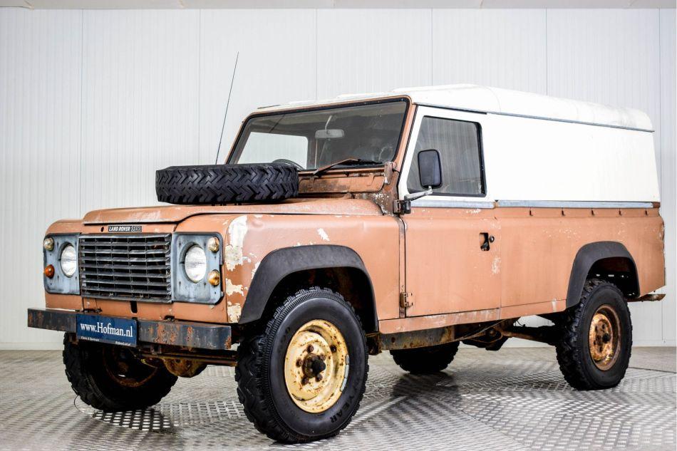 1984 Land Rover Defender