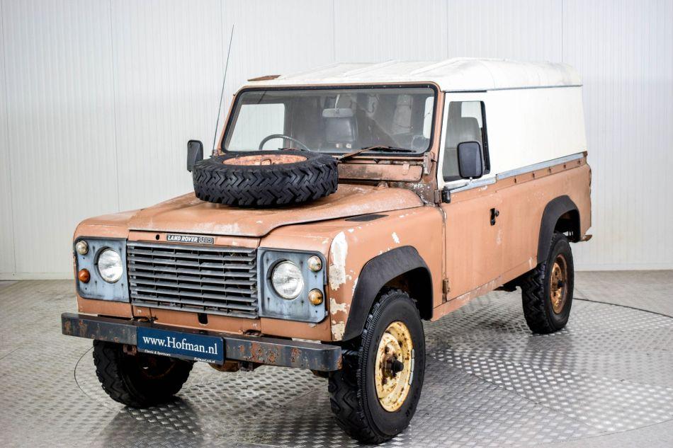 1984 Land Rover Defender
