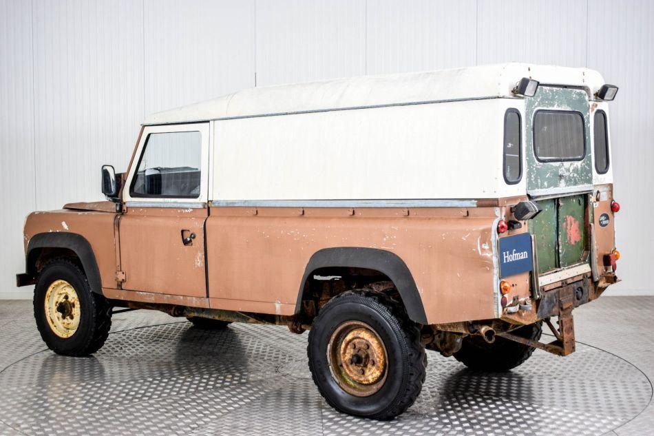 1984 Land Rover Defender
