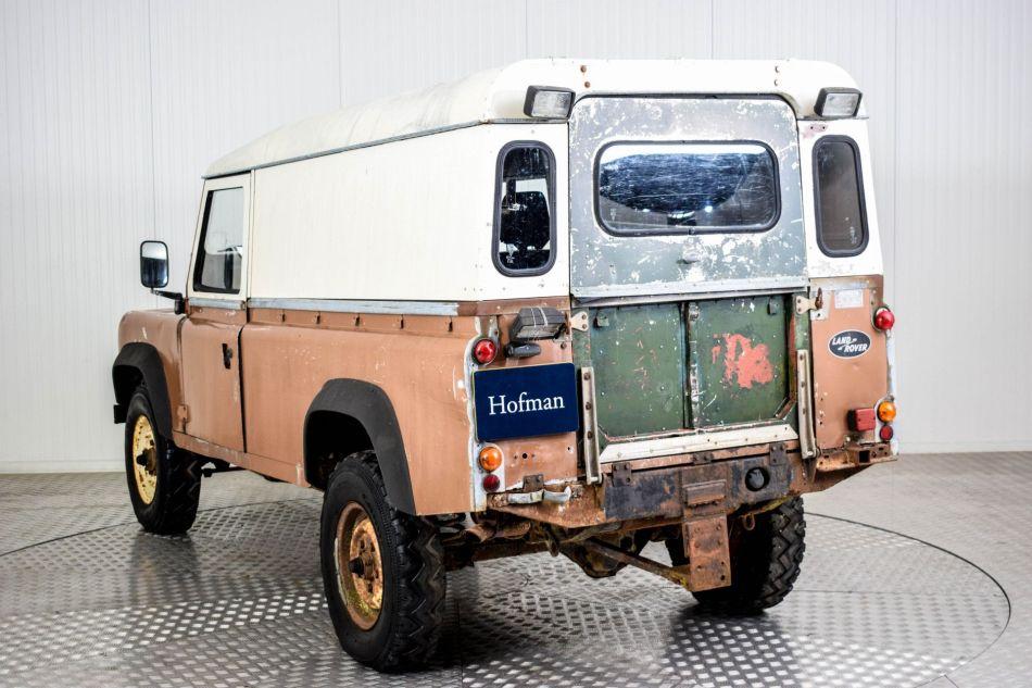 1984 Land Rover Defender