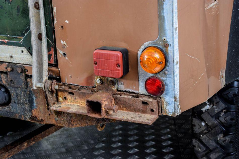 1984 Land Rover Defender