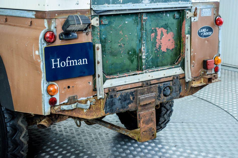 1984 Land Rover Defender