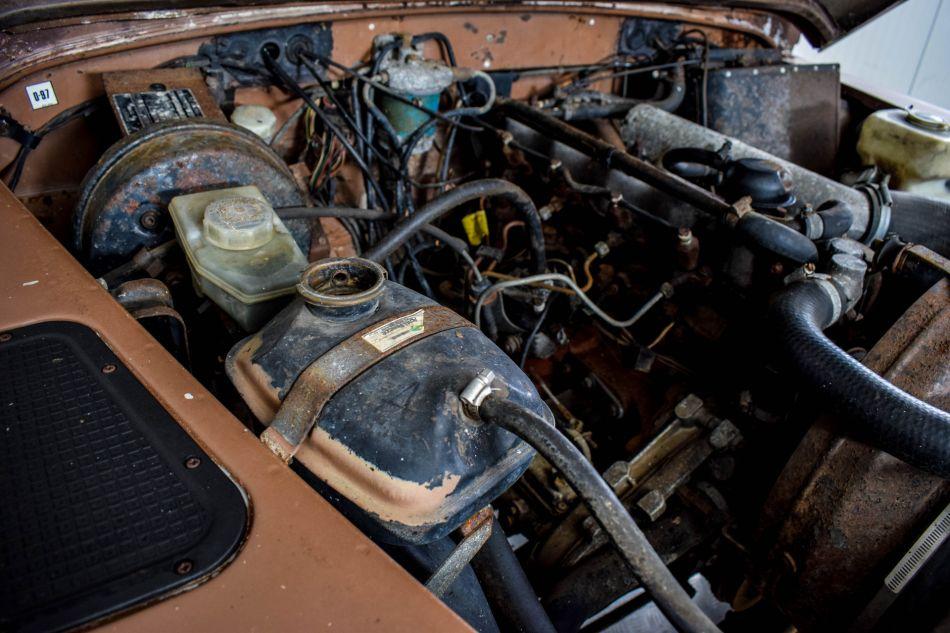 1984 Land Rover Defender