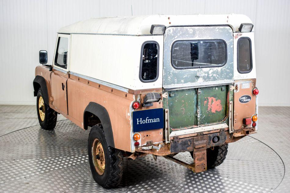 1984 Land Rover Defender