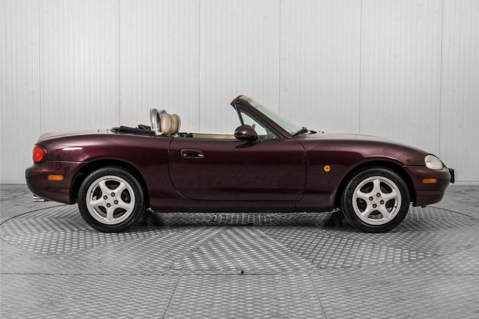 2000 Mazda MX-5