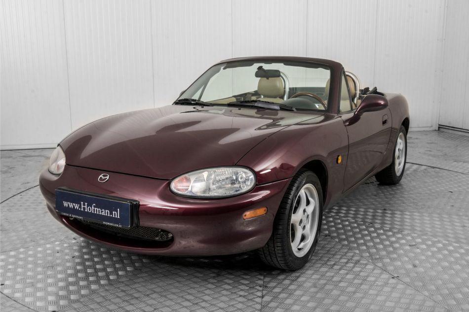 2000 Mazda MX-5