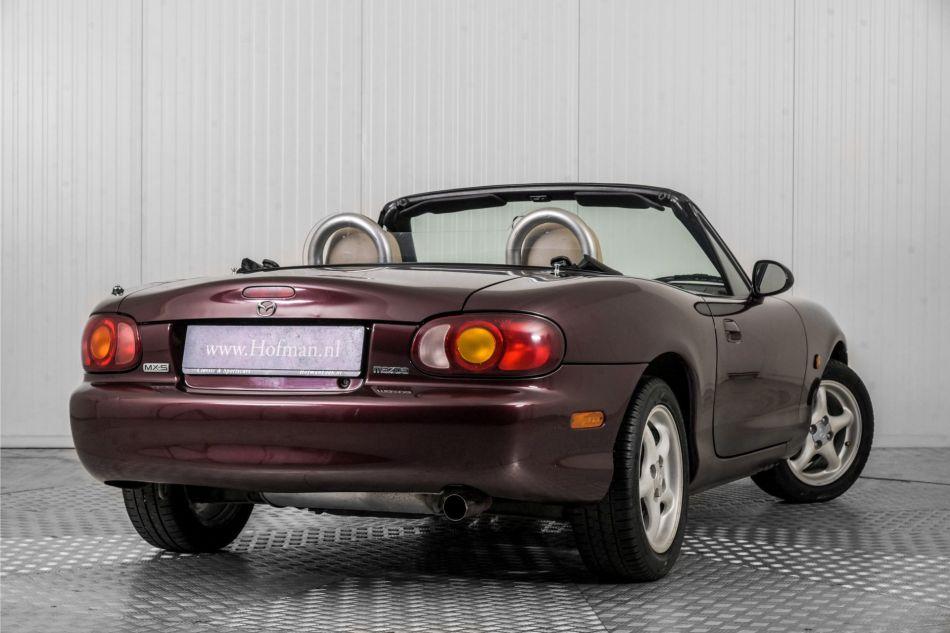 2000 Mazda MX-5