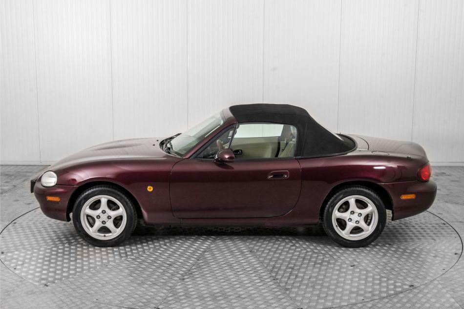 2000 Mazda MX-5