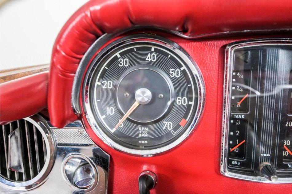 1964 Mercedes - Benz 200-serie