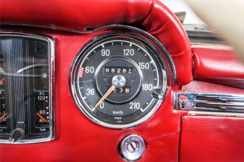 1964 Mercedes - Benz 200-serie