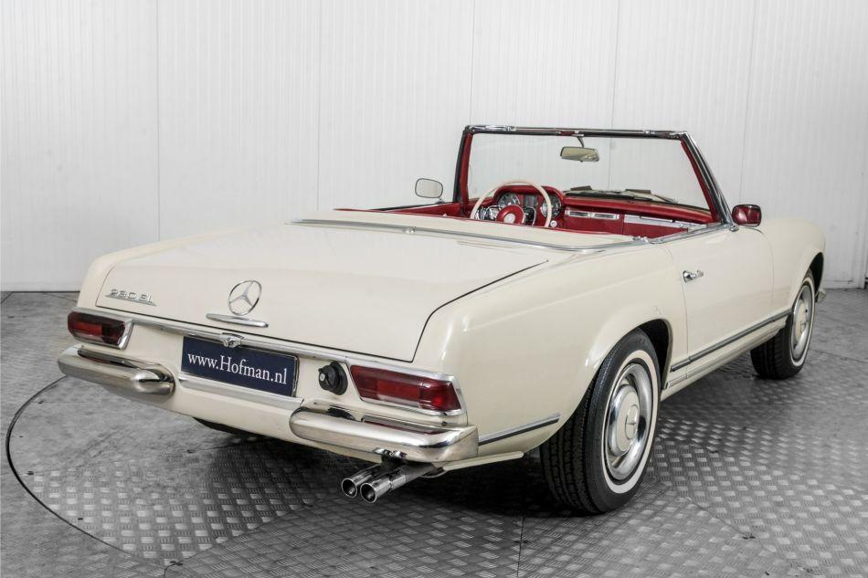 1964 Mercedes - Benz 200-serie