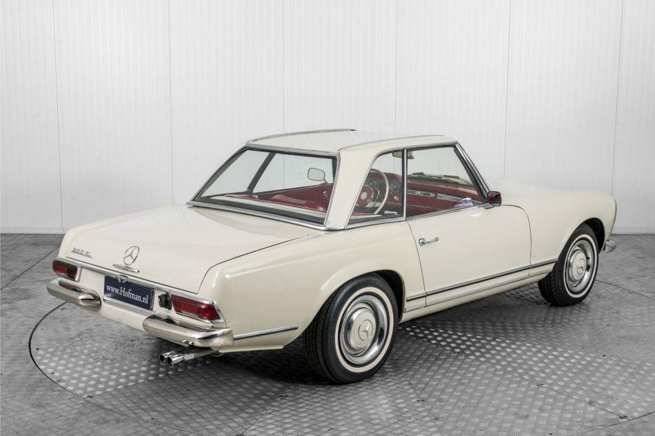 1964 Mercedes - Benz 200-serie