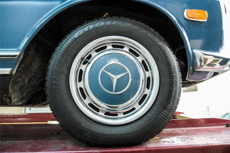 1969 Mercedes - Benz 280