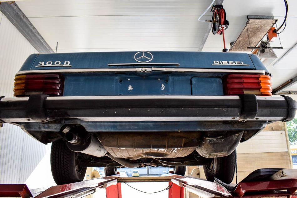 1976 Mercedes - Benz 300d
