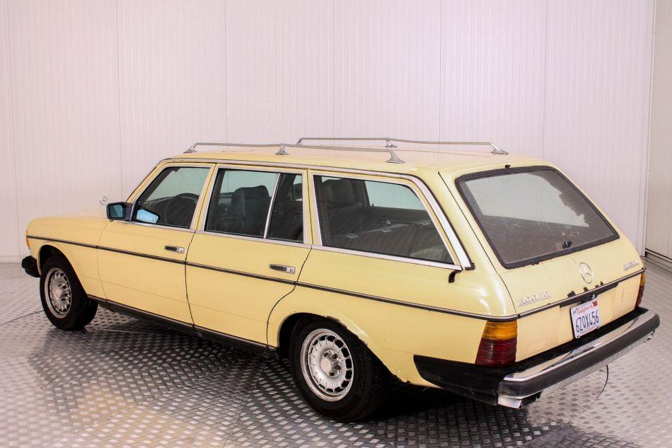 1979 Mercedes - Benz 200-serie