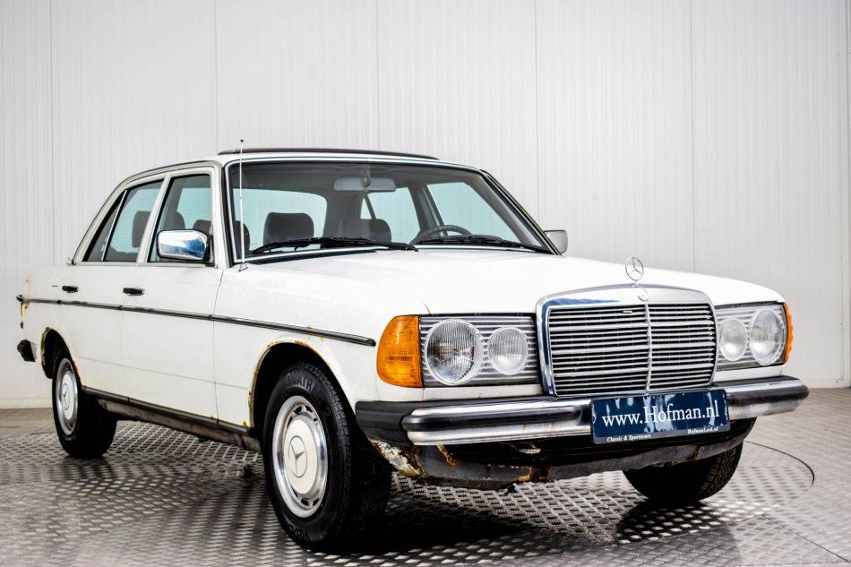1982 Mercedes - Benz 240 D