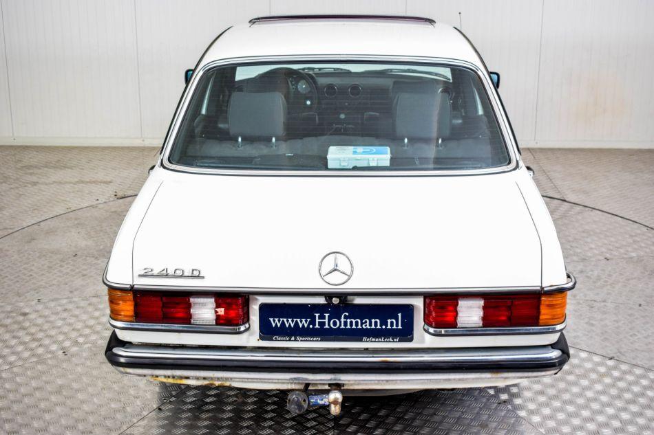 1982 Mercedes - Benz 240 D