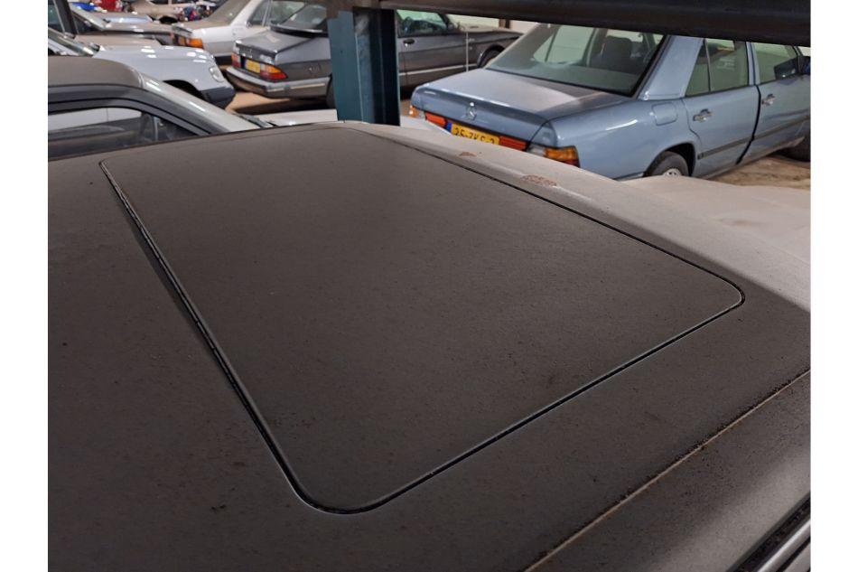 1982 Mercedes - Benz 300-serie