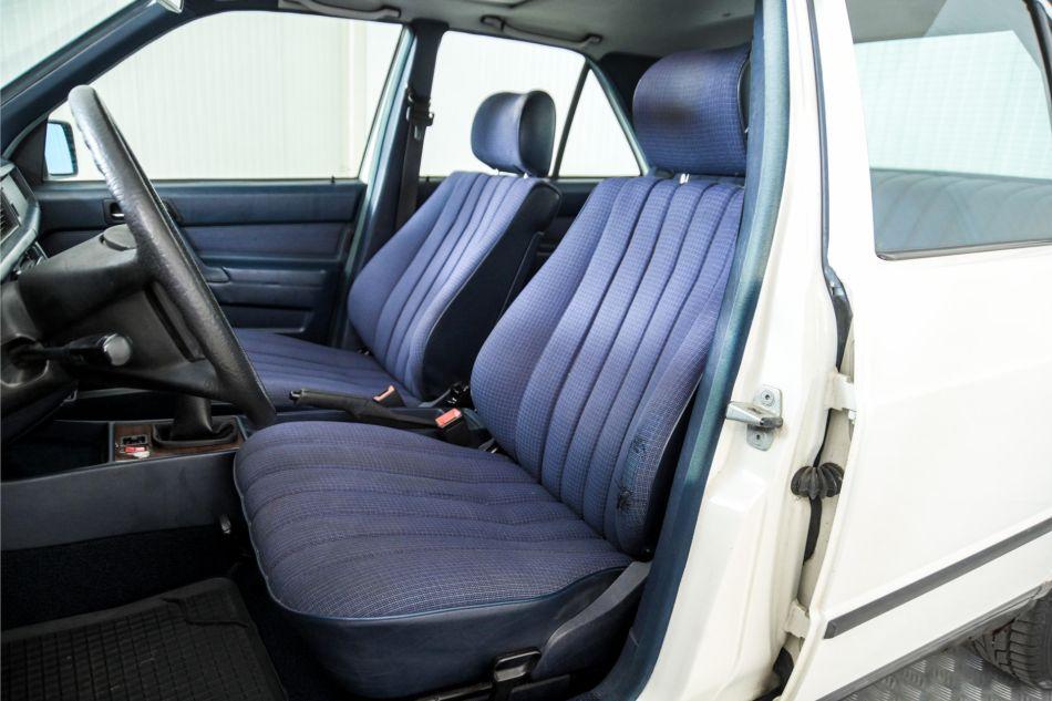 1985 Mercedes - Benz 190D 2.0