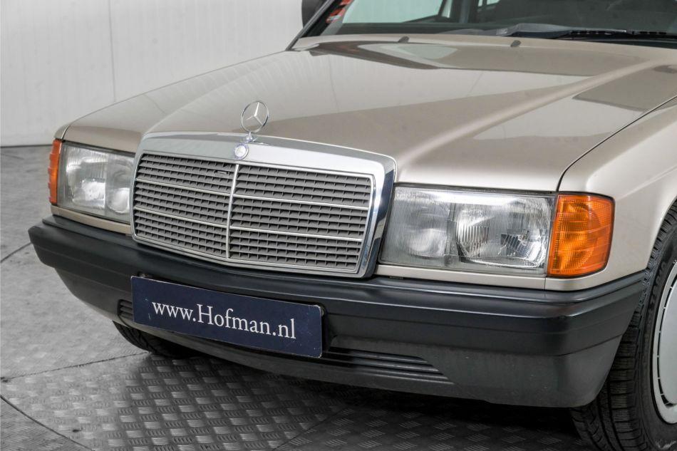 1986 Mercedes - Benz 190