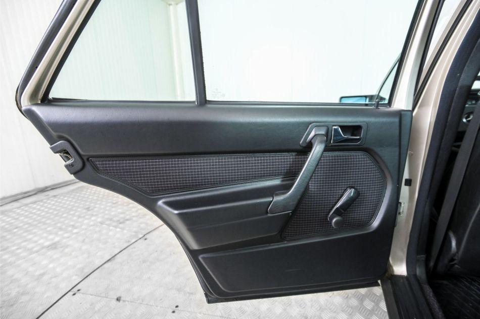 1986 Mercedes - Benz 190