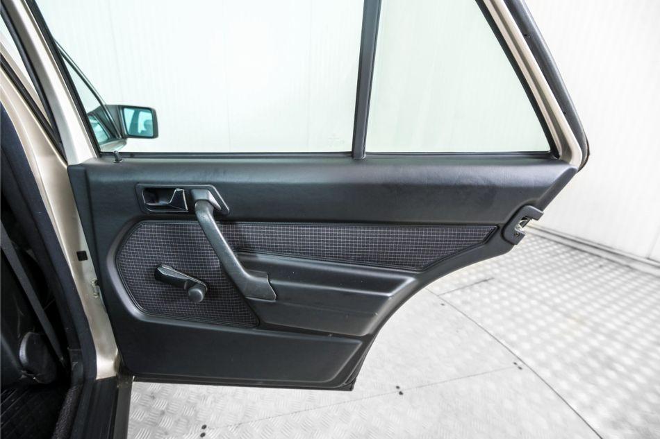 1986 Mercedes - Benz 190