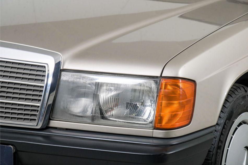 1986 Mercedes - Benz 190