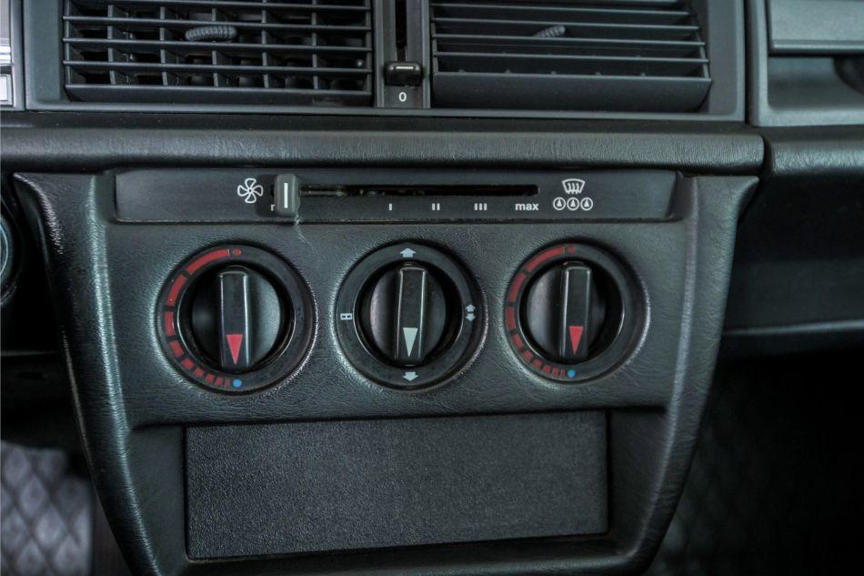 1986 Mercedes - Benz 190