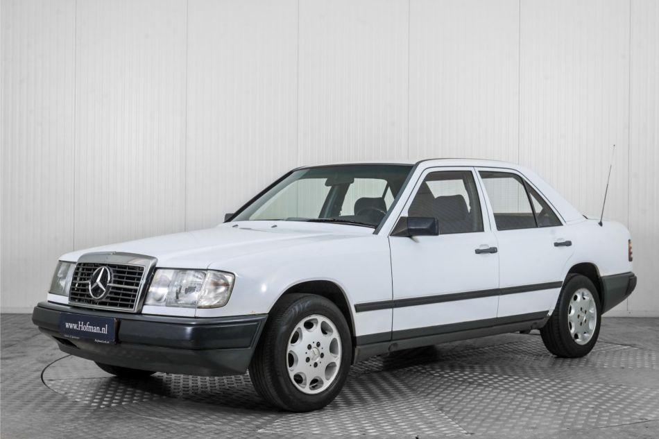 1986 Mercedes - Benz E-Klasse