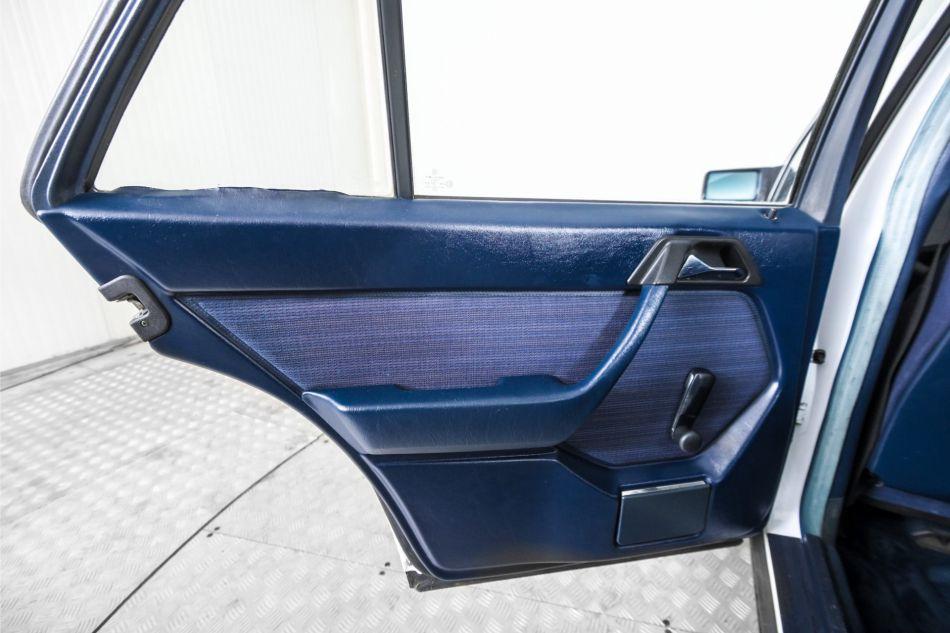 1986 Mercedes - Benz E-Klasse