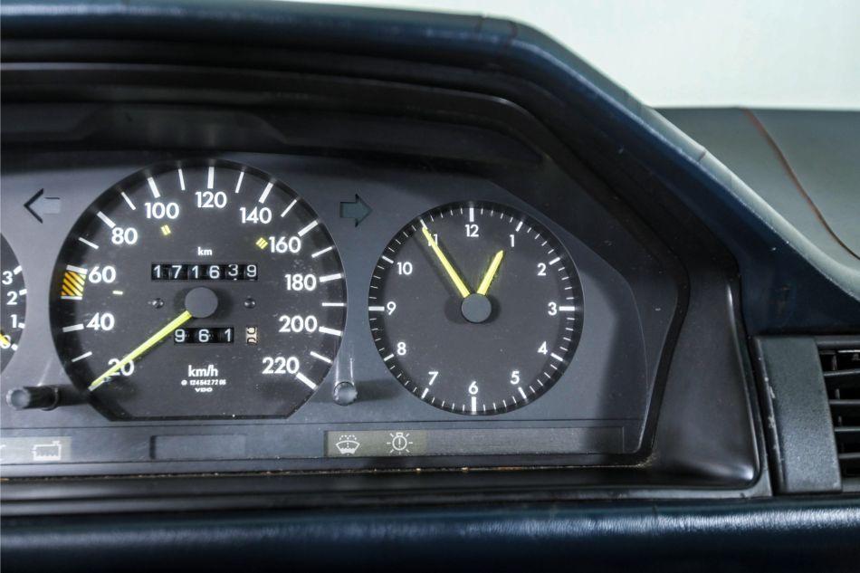 1986 Mercedes - Benz E-Klasse