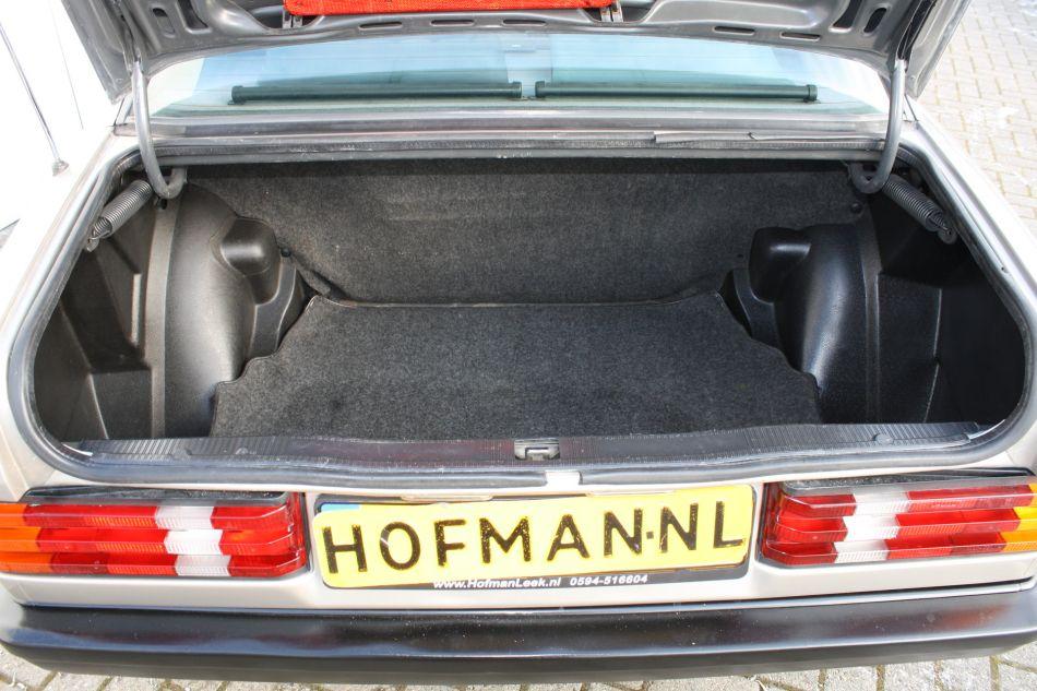 1986 Mercedes - Benz 190D