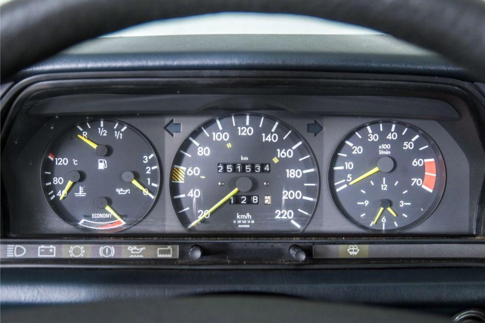 1986 Mercedes - Benz 190