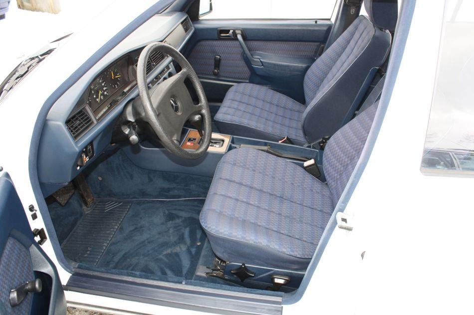 1989 Mercedes - Benz 190