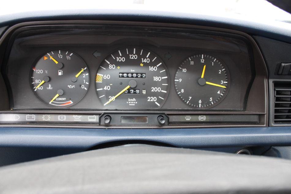 1989 Mercedes - Benz 190